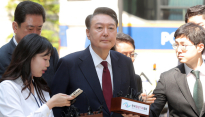 윤석열, 첫 공개 출석…포토라인엔 ‘침묵’