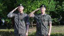 BTS 지민·정국, 군 복무 마치고 나란히 전역…“기다려줘서 고맙습니다”