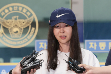 민희진 vs 하이브, 260억 풋옵션 놓고 '뉴진스 분쟁' 격화