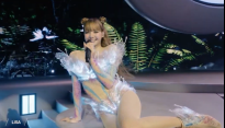 리사, 코첼라 사하라 무대 장악…“LISACHELLA 신드롬 일으켰다”