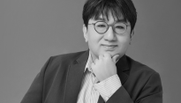 방시혁  '이면계약 의혹'에 하이브 주가 3% 급락
