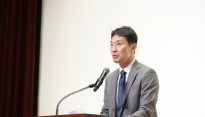 떠나는 이복현, 마지막까지 금감원에 '금융개혁' 당부떠나는 이복현, 마지막까지 금감원에 '금융개혁' 당부