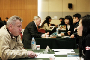 ‘2010 오토모티브위크‘, 대규모 해외바이어 러시