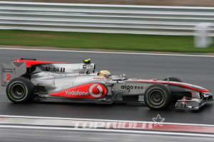 [F1 코리아 그랑프리] 2위 차지한 '루이스 해밀턴'의 화려한 질주