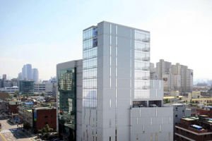 크라이슬러 코리아, 성동 종합 서비스센터 오픈