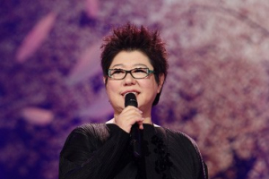 양희은, 가슴을 적시는 감동적인 무대