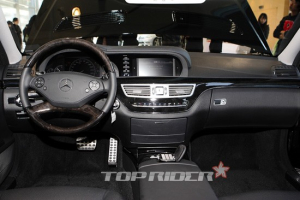 벤츠 '뉴 S350 블루텍' 고품격 넓은 실내 공간