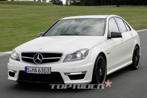 벤츠 신형 C63 AMG 이미지 유출