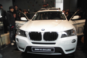 [동영상]BMW 뉴 X3, 똑똑한 사륜구동 'BMW xDrive' 시연