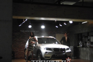 BMW 뉴 X3 보닛라인…