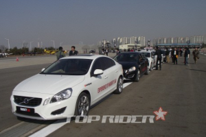[시승기] 볼보 S60, 디젤 힘과 첨단안전으로 무장