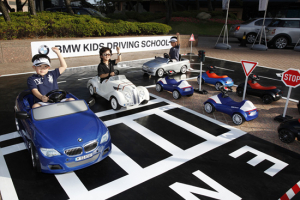 BMW, 키즈 드라이빙 스쿨 개최