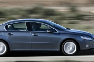 푸조 508 e-HDI, 22.6km/l 내는 '마이크로 하이브리드' 출시