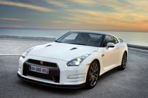 닛산, 2012년형 GT-R 출시…가격은 1억6600~1억6900만원