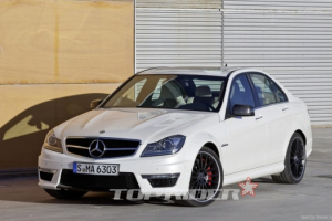 벤츠, 457마력의 신형 C63 AMG 출시