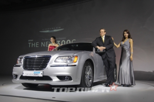 크라이슬러코리아 “300C, 월 150대 이상 판매”