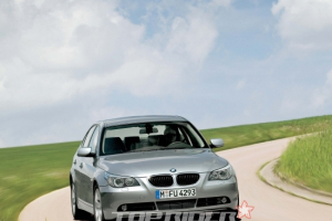 BMW 5시리즈, 화재 위험으로 130만대 리콜