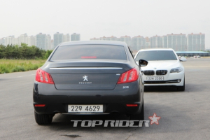 [시승기] 푸조, 감히 BMW 앞에서 핸들링을 논하다
