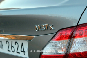 인피니티 M37x, 사륜구동…슈퍼카 완성하는 '아테사'