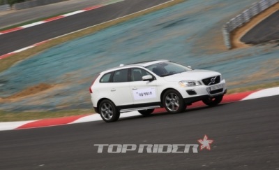 [카테스트] 여성에게 '강추'하는 SUV, 볼보 XC60 D5