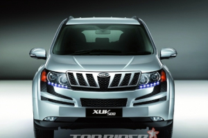 마힌드라, XUV500의 새 모델 ‘W4’ 출시