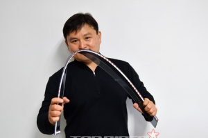 잘 깨지지 않는 고급형 자동차 선바이저 출시