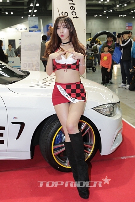 레이싱모델 송주아, 언제나 상큼한 미소