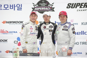 혼전속 치뤄진 GT 클래스 2전 수상자 공식 인터뷰