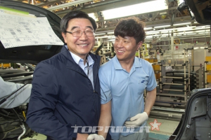 이기권 장관, 르노삼성자동차 노사 만나 격려