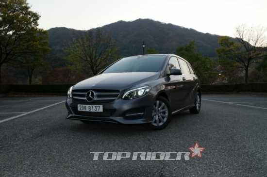 [시승기] 메르세데스-벤츠 B 200 CDI 공간활용성 좋은 MPV