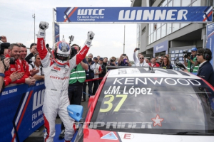 시트로엥, WTCC 2차전 슬로바키아 대회 2라운드 우승