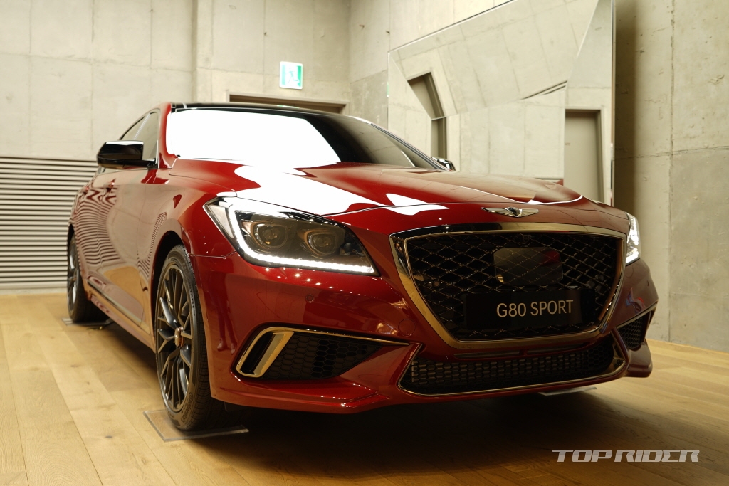 제네시스 G80 스포츠의 의미, 그리고 G70