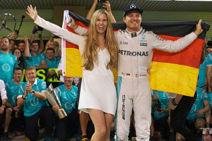 올해 F1 챔피언은 니코 로즈버그..2위는 해밀턴