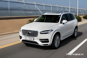 볼보 XC90, 기자협 선정 '올해의 SUV' 2관왕 달성