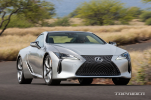 렉서스, 롯데월드몰 커넥트투에 LC500h 전시