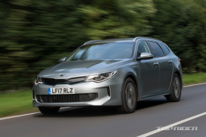 K5 스포츠왜건 PHEV 영국 출시..트렁크에 '주목'
