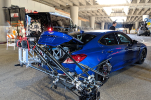 제네시스 G70 스턴트 영상 공개, 주행성능 강조