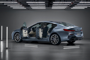 파나메라에 통할까? BMW 8시리즈 그란쿠페 공개