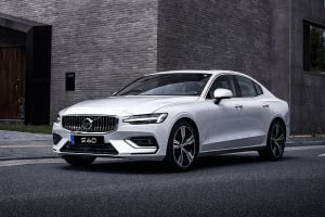 볼보 신형 S60 출시, 가격은 4760~5360만원