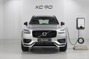 [포토] 사전계약 완판 볼보 XC90 R디자인, 실차 미리보기