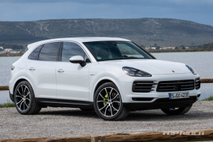 포르쉐 2021 카이엔 PHEV 공개, 가격은 1억2090만원부터