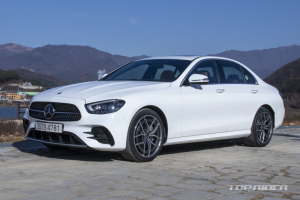 [시승기] 벤츠 E220d 4MATIC, 막 밟아도 10.2km/ℓ