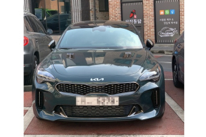 기아 스팅어·카니발, 신규 로고 적용 모습 공개