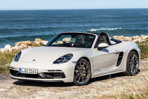 포르쉐 718 GTS 4.0 국내 출시, 가격은 1억2140만원