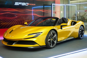 페라리 SF90 스파이더·포르토피노 M 국내 공개, SF90은 1000마력 PHEV