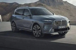 BMW X7 부분변경 선공개, 적응이 필요한 전면부