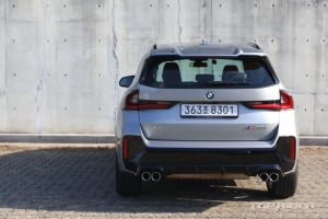 [시승기] BMW X1 M35i xDrive, 작고 빠른 차에 대한 정답