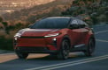 토요타 C-HR 공개, 300마력대 소형 전기 SUV