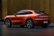 샤오미 YU7 SUV 공개, 2열에서 누워서 갈 수 있다