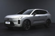 볼보 XC70 선공개, EV 주행 200km 하이브리드